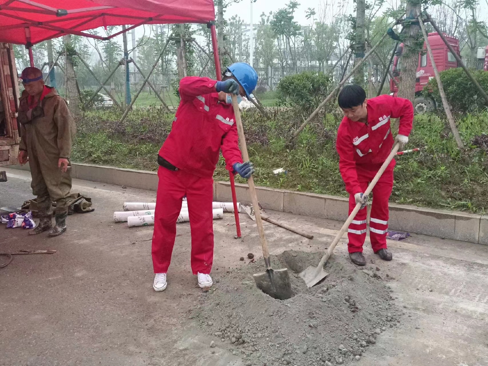 西秀管道疏通哪家好】及时进行市政管道清淤